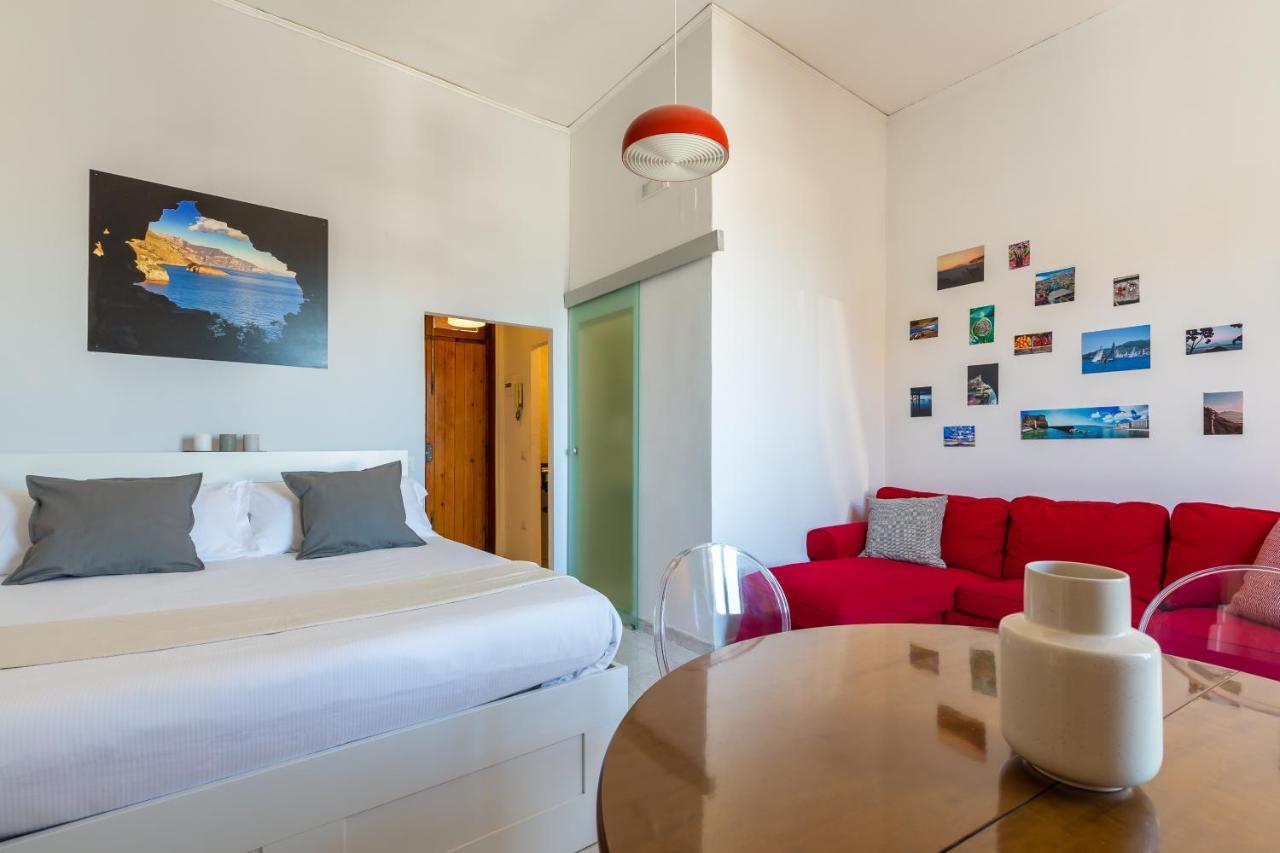 Seaview Apartment In Posillipo By Wonderful Italy Peschiera del Garda Exterior photo